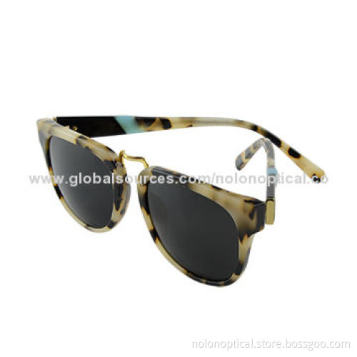Italian design acetate sunglasses with CE & FDA certification in crystal